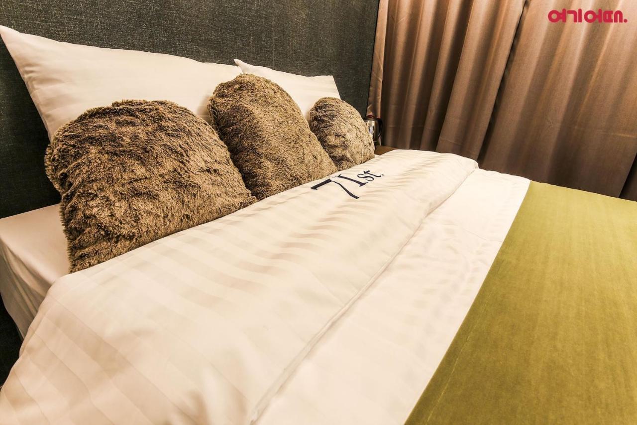 ثووان 71 Street Motel المظهر الخارجي الصورة